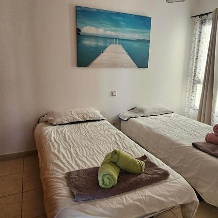 Bienvenue Appart Lumineux Avec Ascenseur Et Vue Sur La Mer Corralejo Zewnętrze zdjęcie